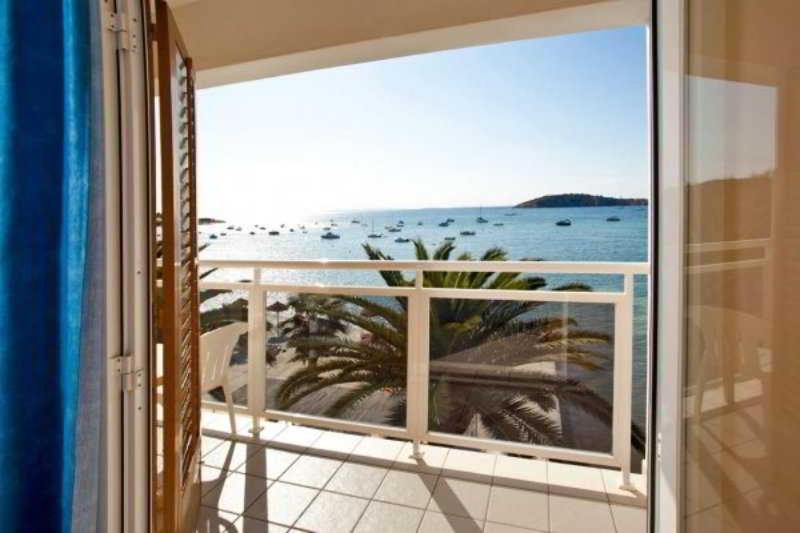 Hotel Ses Figueres Talamanca  Rum bild